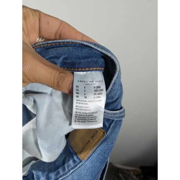 American Eagle Womens High Rise Distressed Mom Jeans Sz 6 X-Long Streetwear Boho - Picture 5 of 8